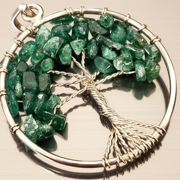 Sterling Silver Jade Emerald Green Semi-Precious Stone Tree of Life Pendant - Picture 3 of 8